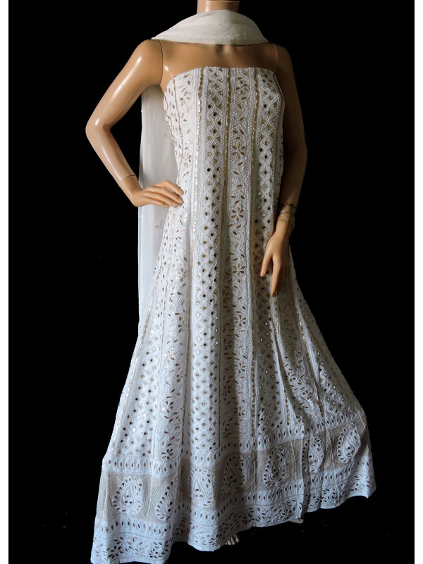 Women's Lakhnavi Handcrafted Pure Silk Georgette Chikankari Kurta And –  Nazranachikan